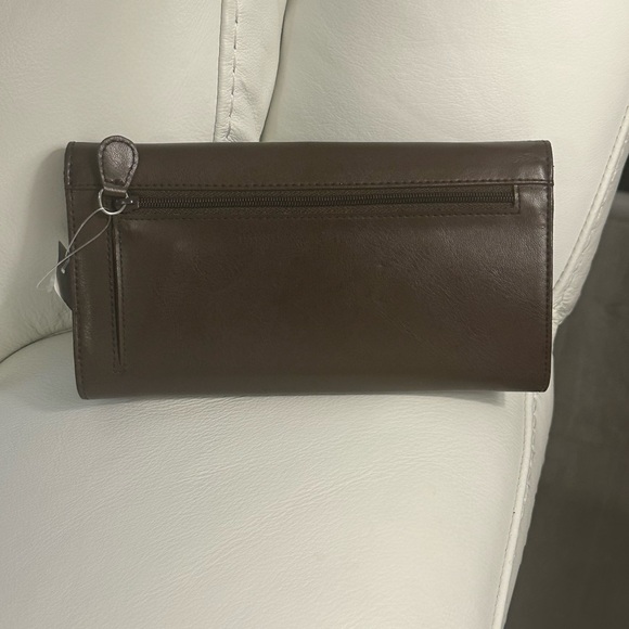 NWT Liz Claiborne Wallet - Picture 4 of 6